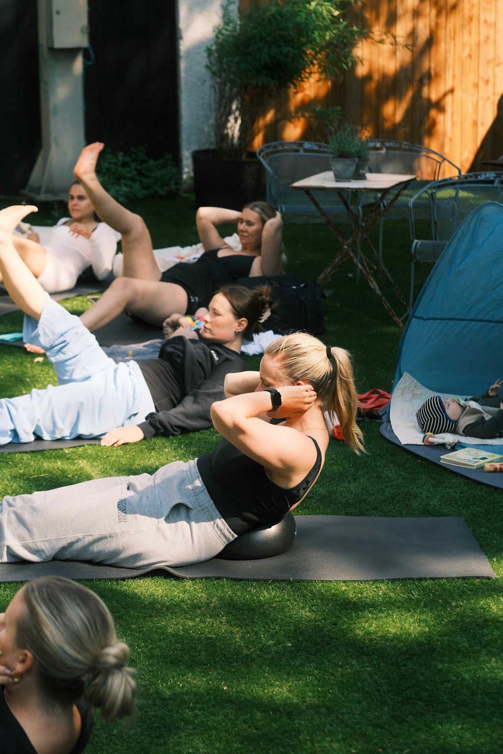 CCP x Blid Fødsel MAMA & BABY PILATES Hold 2